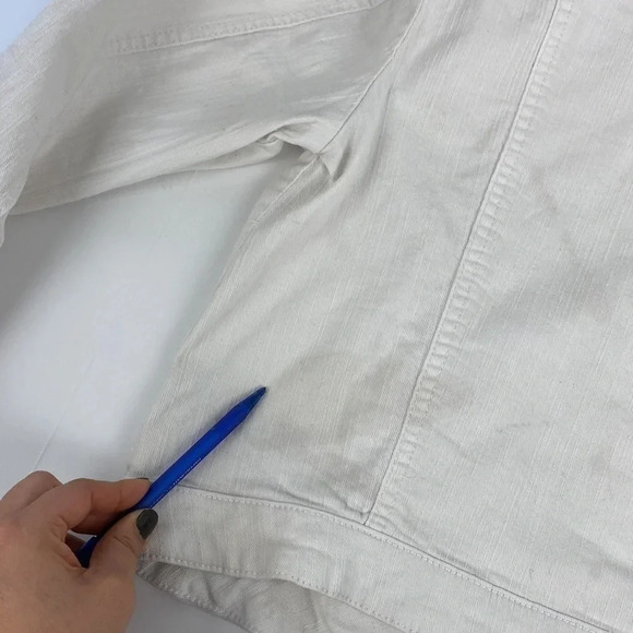 2/$25White button up fitted white denim  cropped Y2K mini jean jacket sz medium - Picture 17 of 17
